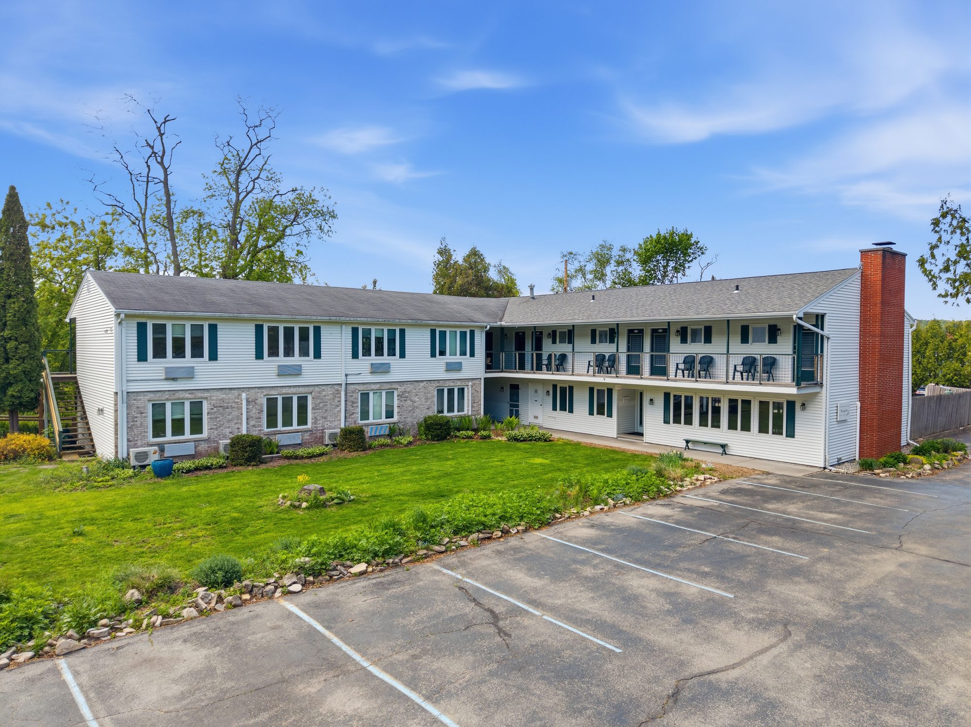 Aerial view of The Wilder Inn and Eagle Harbor, Ephraim WI