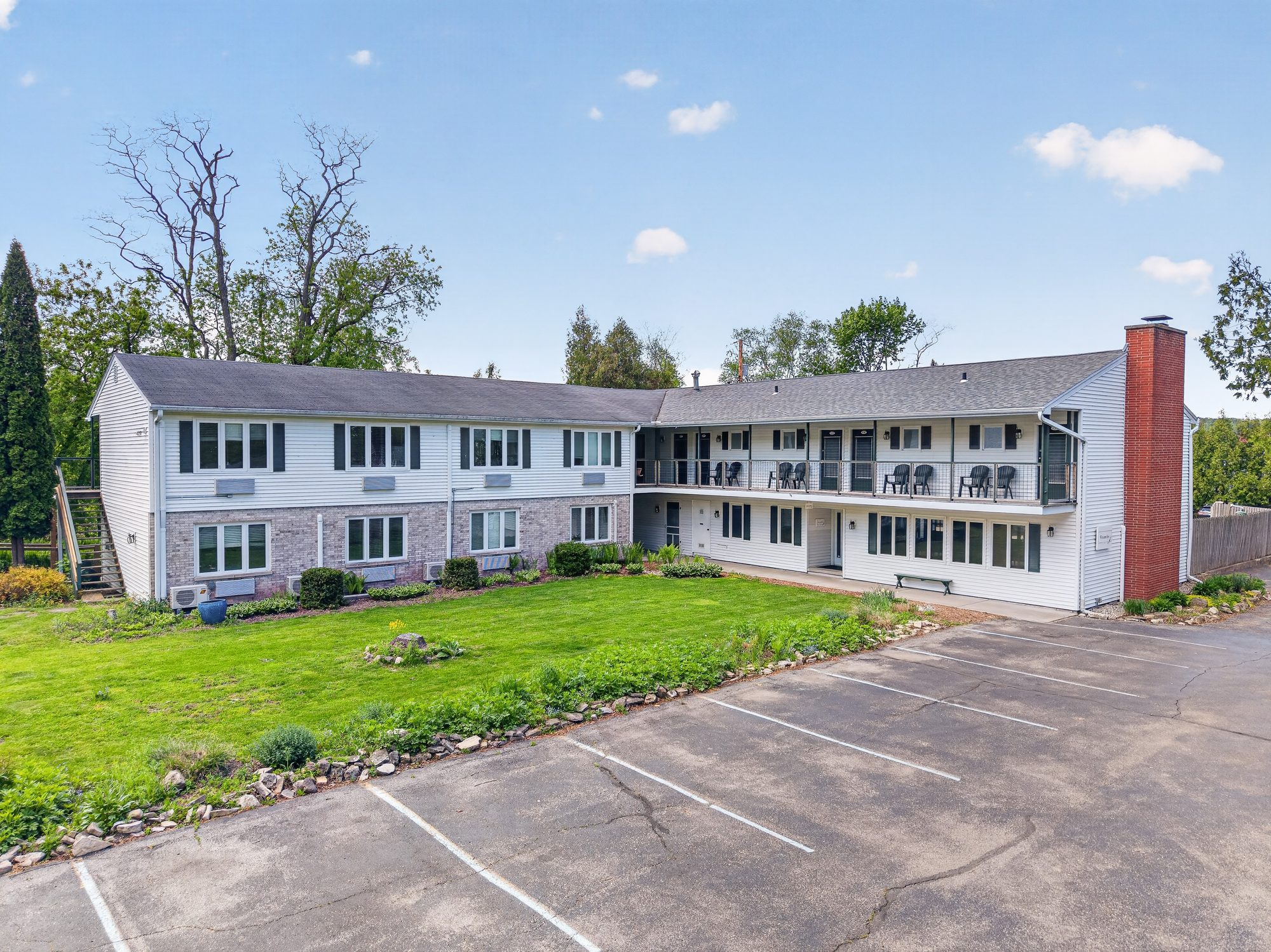 Aerial view of The Wilder Inn and Eagle Harbor, Ephraim WI